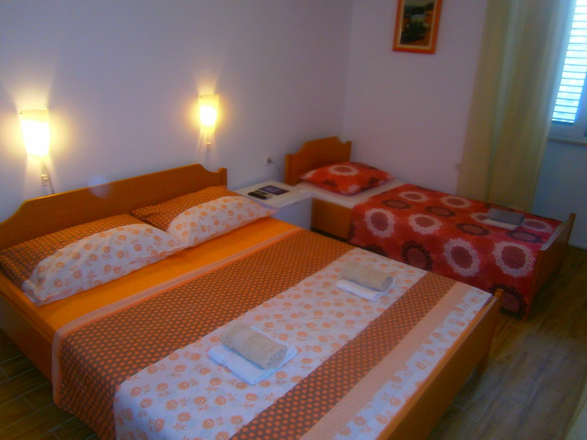 Rooms And Apartments Djanovic Spalato Esterno foto